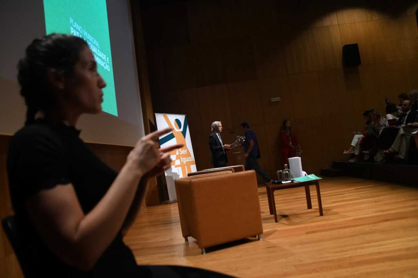 Famalicão promove três dezenas de medidas para promover a igualdade