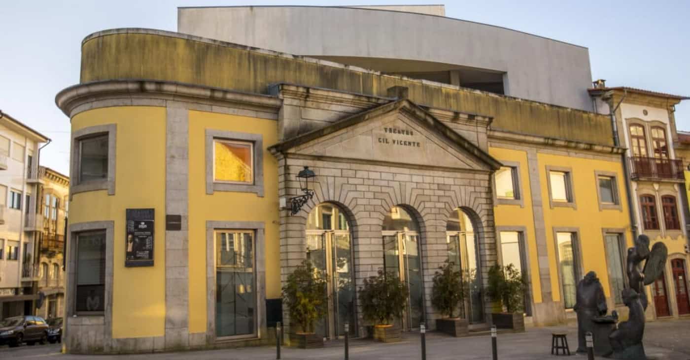 João Baião apresenta ‘Os Monólogos da Vacina’ no Theatro Gil Vicente