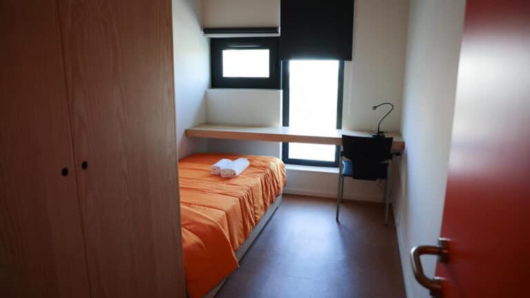 Associações Académicas dizem que há quem não se matricule por não ter casa