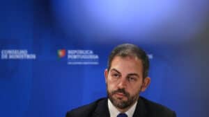 Pacote de 3ME vai reduzir faturas das empresas até 31% na luz e 42% no gás