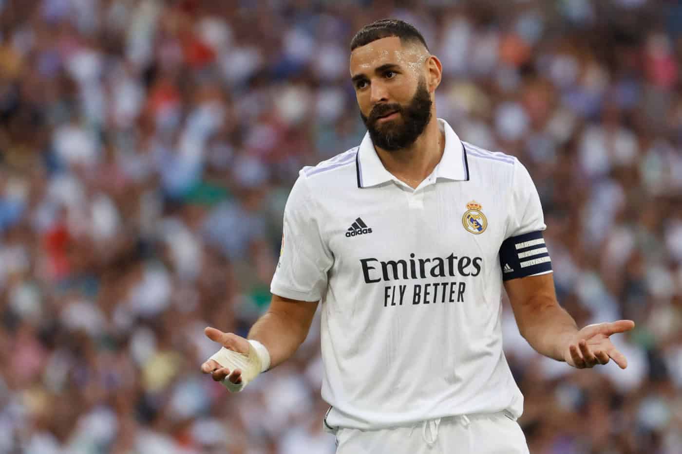 Bola de Ouro deve coroar época brilhante de Benzema