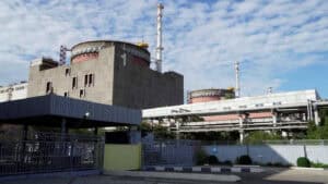 Central nuclear de Zaporijia novamente desligada da rede elétrica&nbsp;