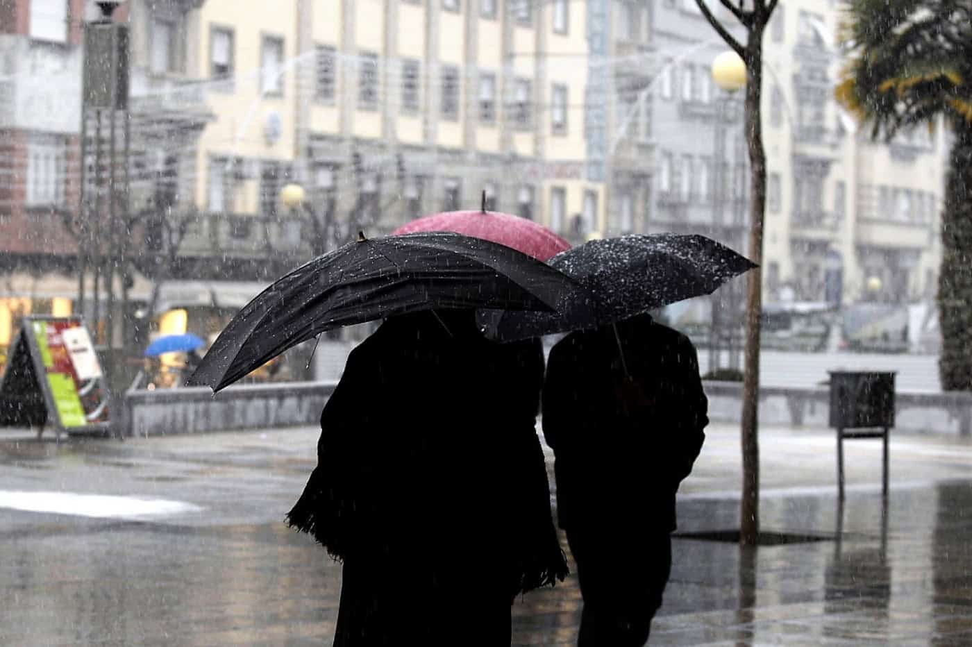 Braga sob aviso vermelho devido à chuva