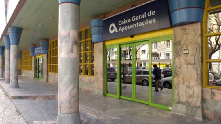 Mais de 507 mil pensionistas da CGA recebem hoje apoio de metade da pensão