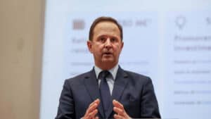 Fernando Medina vai hoje ao parlamento defender proposta do OE2023&nbsp;