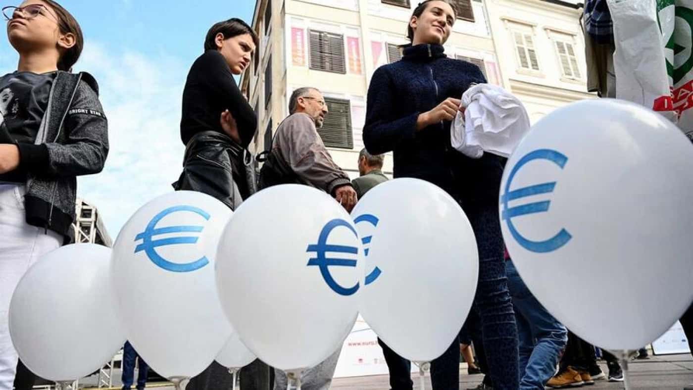 Défice recua na zona euro no 2.º trimestre. Portugal tem o maior excedente