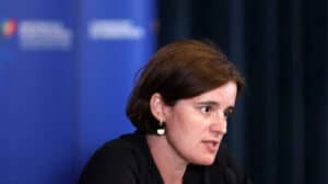 Perante críticas do PSD, Mariana Vieira da Silva defende acordo sobre gasoduto europeu