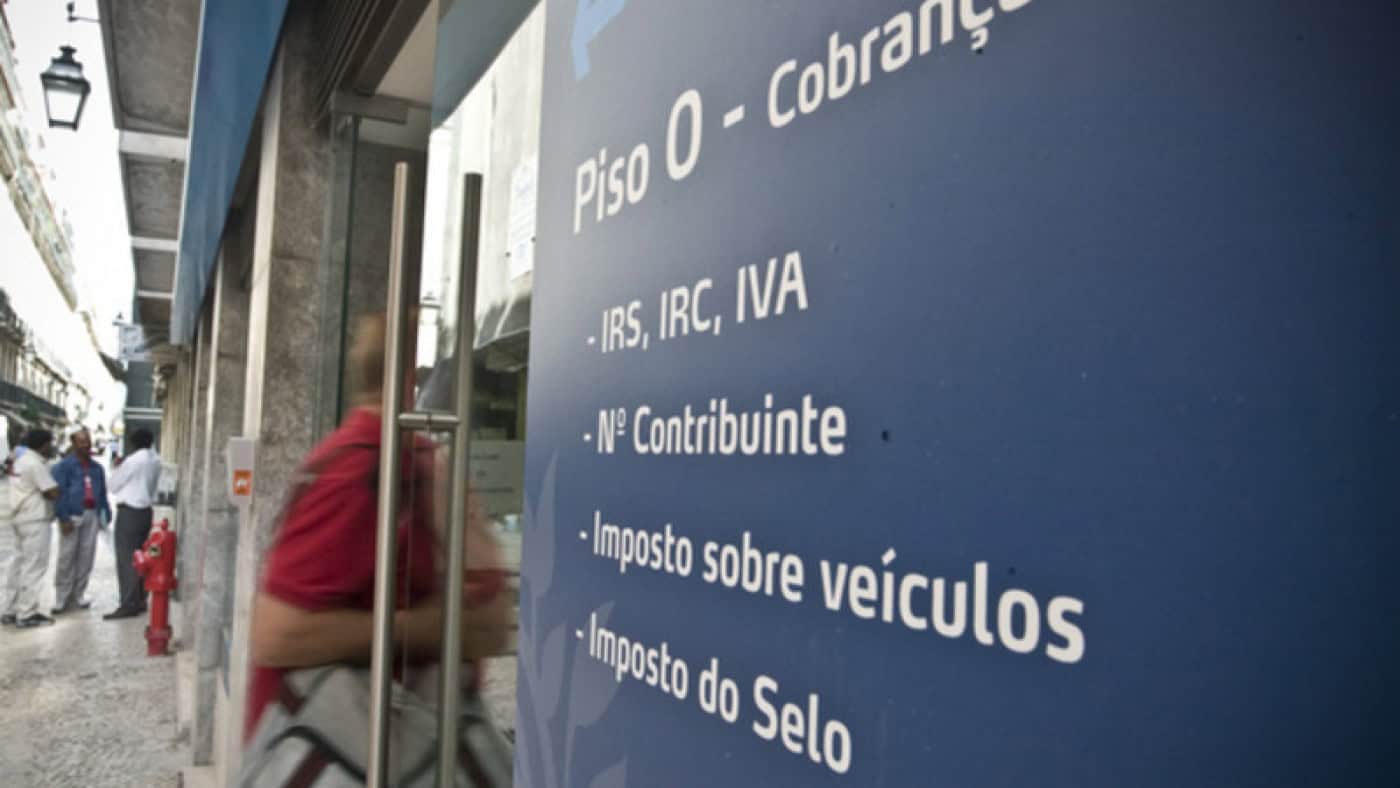 Pagamento de apoios. Falharam transferências para 200 mil contribuintes