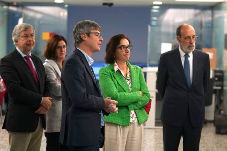 Governo vai aumentar em 10% bolsas para estudantes do ensino superior