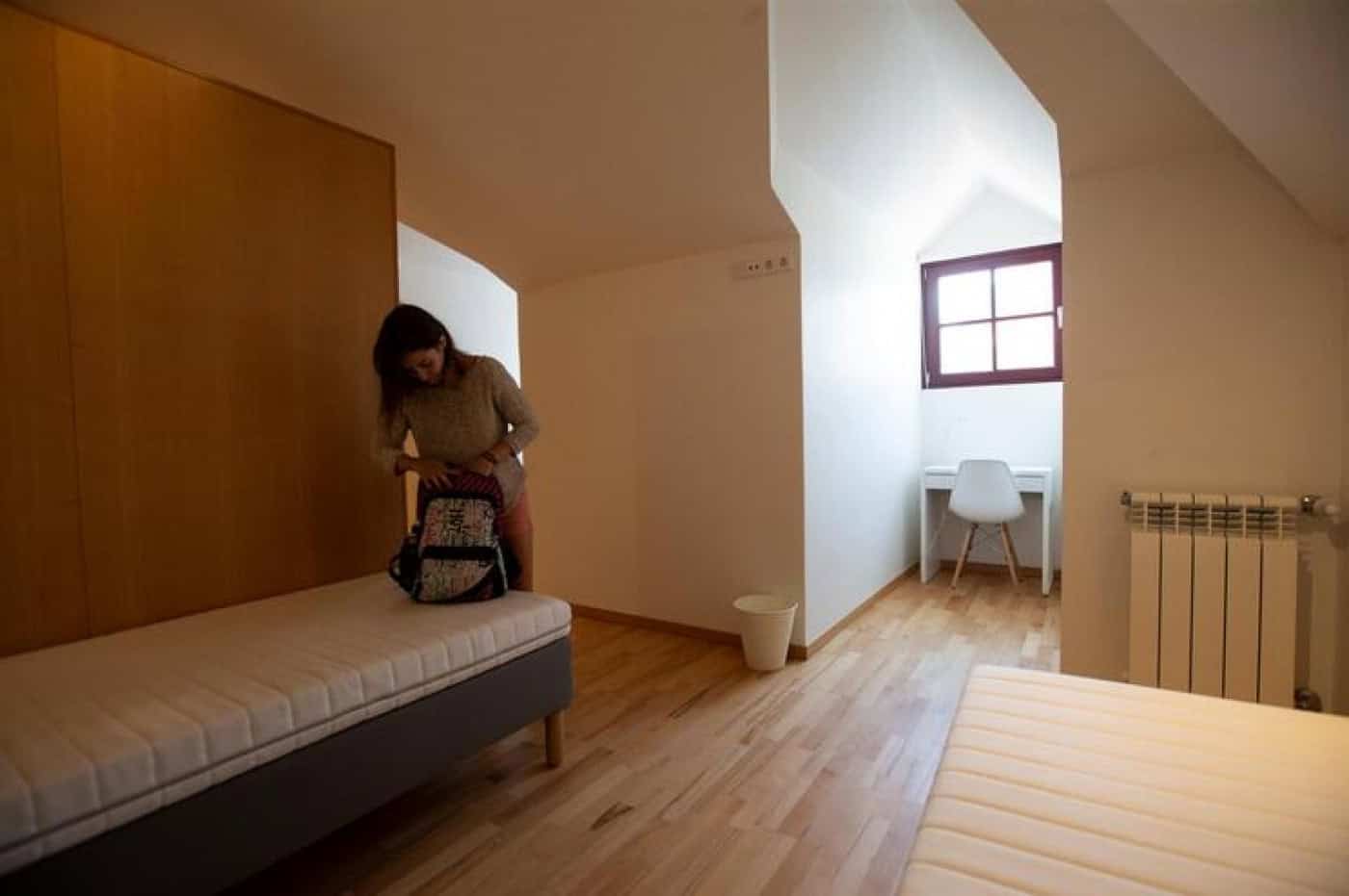 Apoio ao alojamento não contempla alunos deslocados sem contrato de arrendamento