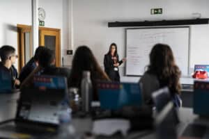Greve dos professores com adesão a rondar os 90%, segundo a FNE