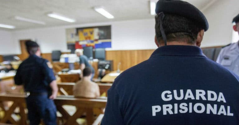 Chefes da guarda prisional agendam greve para 18 e 21 de novembro&nbsp;