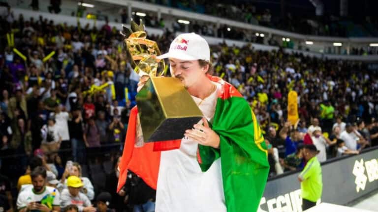 Gustavo Ribeiro sagra-se campeão do circuito mundial de skate&nbsp;