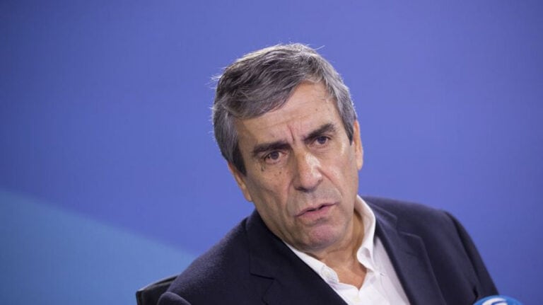 Sindicatos médicos e Governo reúnem-se quarta-feira para debater processo negocial