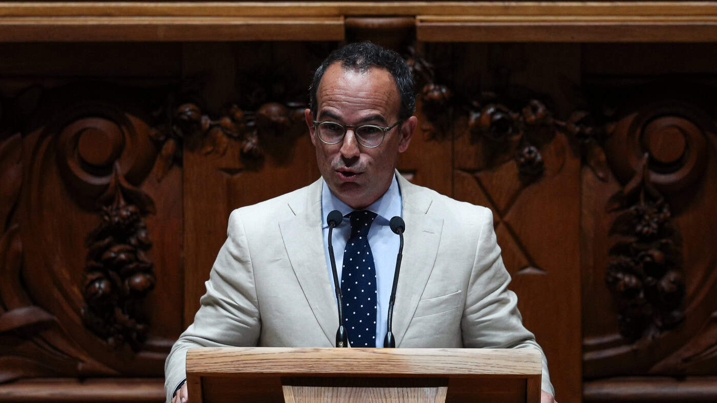 Ministro da Cultura no Parlamento para discutir orçamento