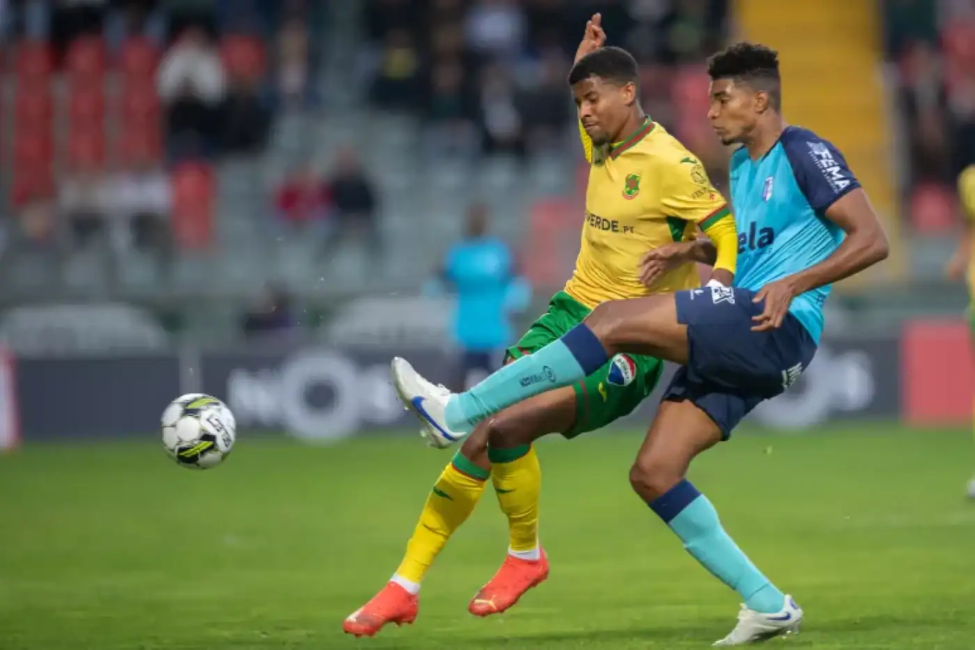 Vizela regressa aos triunfos na visita ao lanterna-vermelha Paços de Ferreira