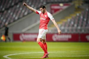 SCB. Interesse em Abel Ruiz reforça hipótese de saída no mercado de Inverno