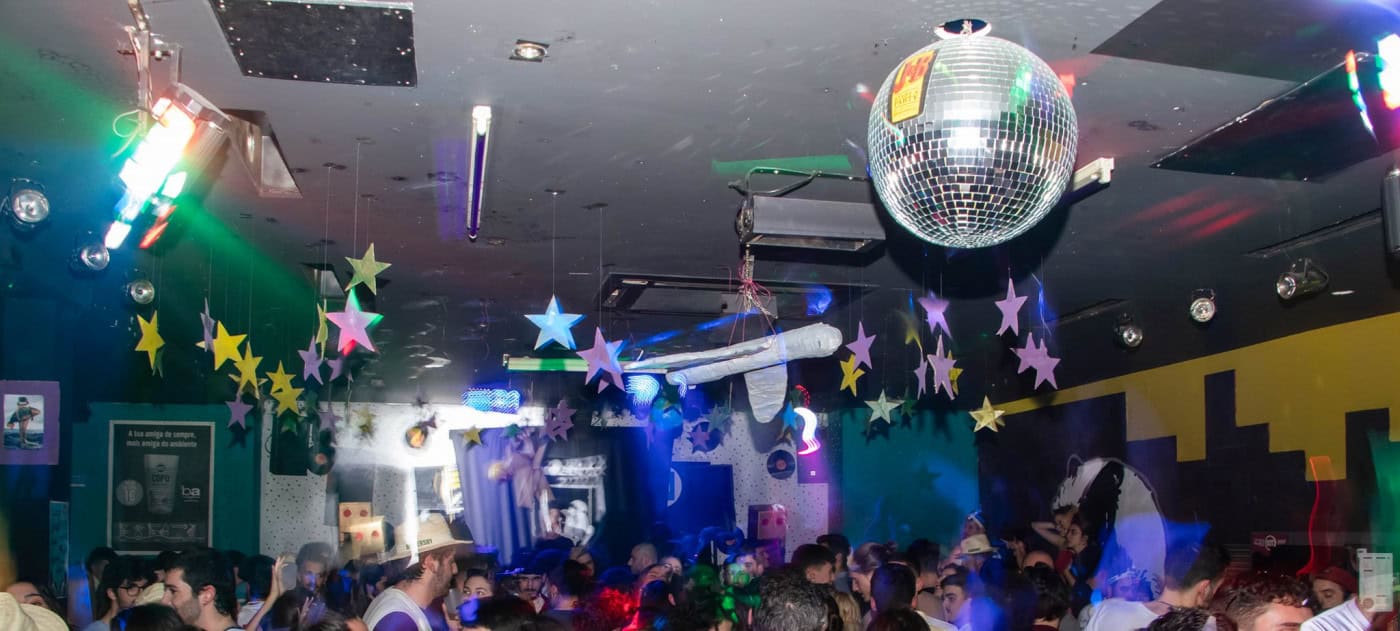 AAUMinho condena agressão no BA de Braga e chama concessionária para reunião