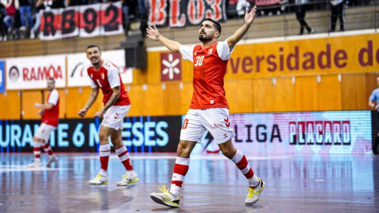 SC Braga 'atropela' Futsal Azeméis e chega aos dois dígitos