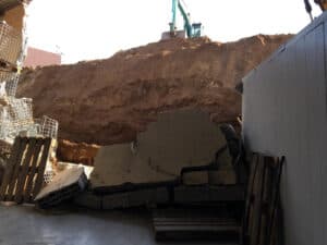 Dois anos depois de derrocada, armazém do Banco Alimentar de Braga permanece condicionado