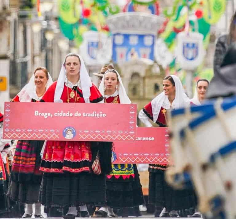 Traje de capotilha vai ser Património Cultural Imaterial de Interesse Municipal