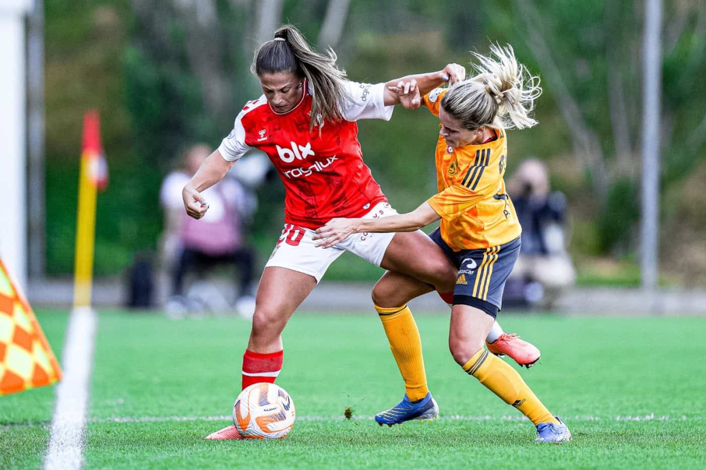Benfica vence Sporting de Braga sem forçar e isola-se na I Liga feminina