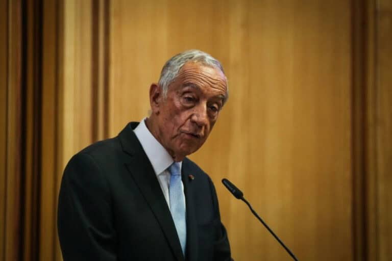 Marcelo diz que ser líder “implica caráter, personalidade, competência e consistência”