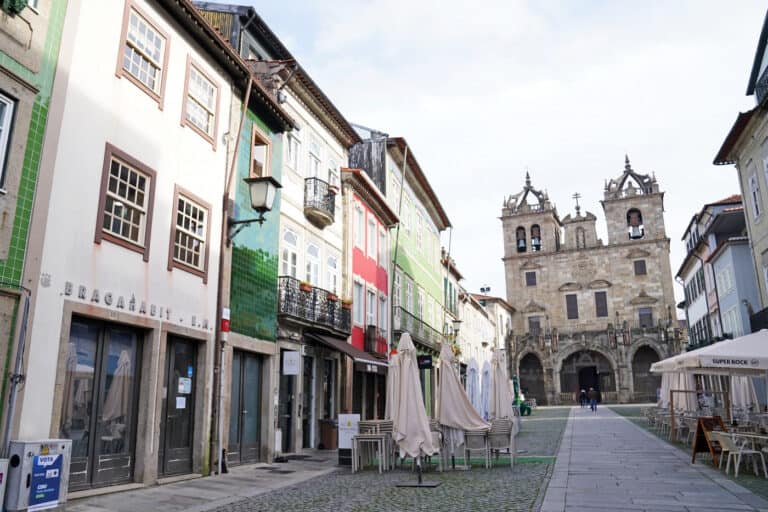 BragaHabit trava aumento de rendas apoiadas a 700 famílias