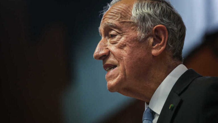 Marcelo solidário com professores. "Queixam-se, muitas vezes com razão, das suas condições"&nbsp;