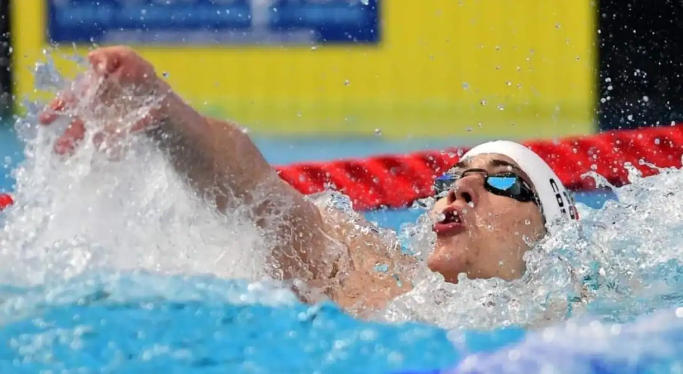 João Costa bate recorde pessoal dos 50m costas