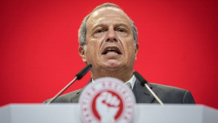 Carlos César alerta para “ano difícil” e diz que PS está proibido de “perder a ambição”&nbsp;