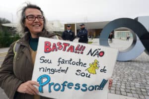 Manifestação de professores em Braga era para Costa, mas foi adjunto a ouvir queixas&nbsp;