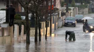 Proteção Civil eleva nível de alerta para laranja em oito distritos