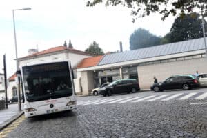 Passes e bilhetes de autocarro não sofrem aumentos em Famalicão