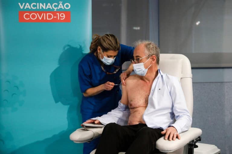 Mais de 26 milhões de doses de vacinas contra a covid-19 administradas em Portugal