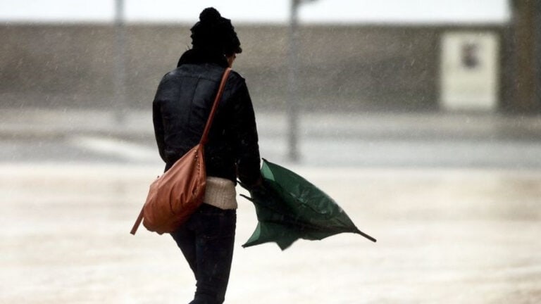 Braga sob aviso laranja devido a chuva forte na manhã de domingo