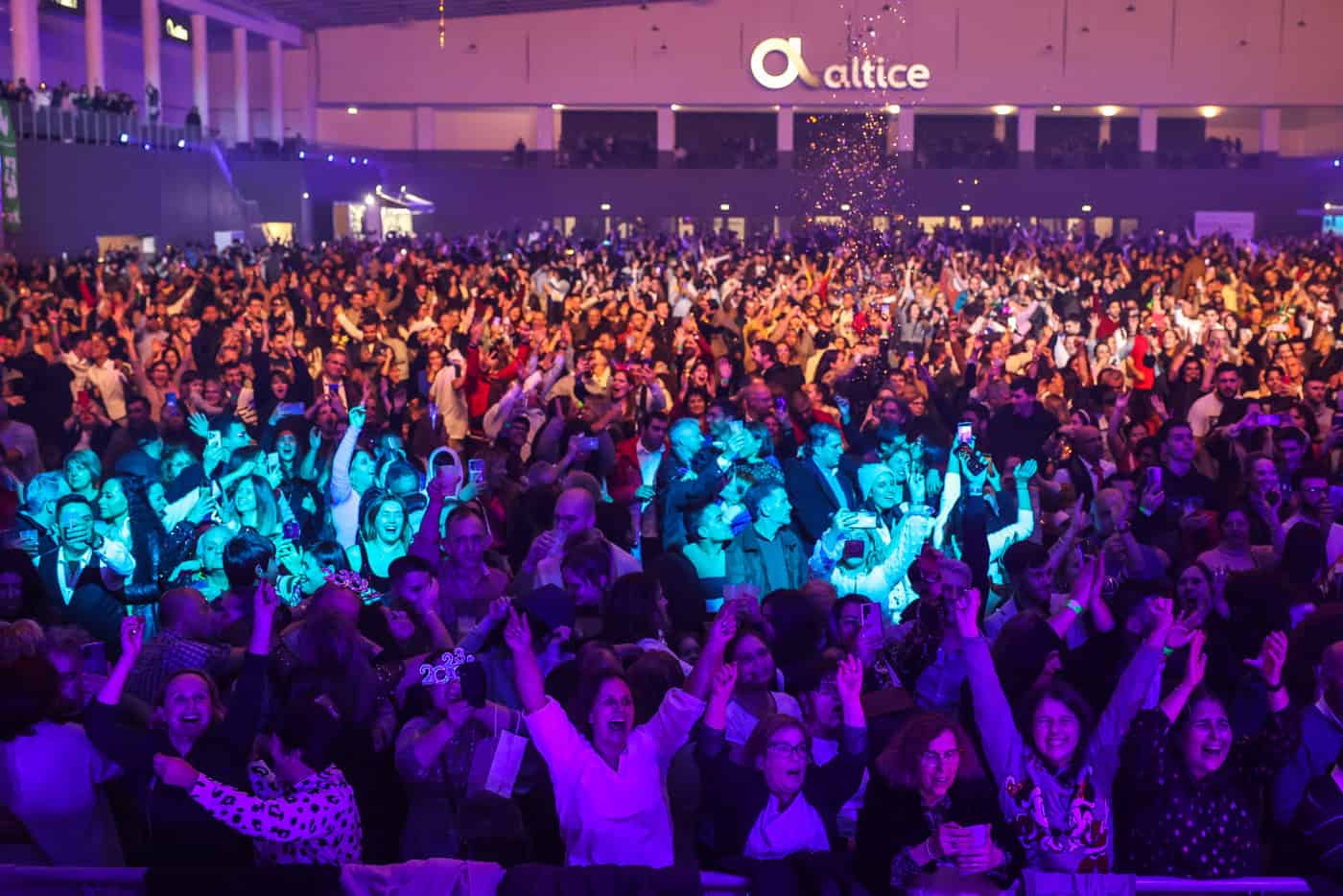 Passagem de Ano em Braga reúne seis mil pessoas e angaria 18 mil euros para a CERCI