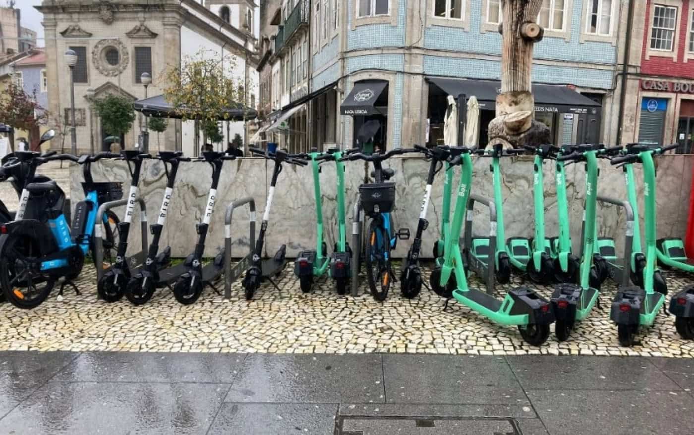 AMT defende alteração ao Código de Estrada para regular trotinetas