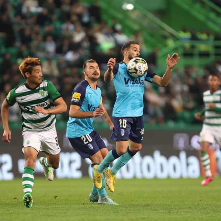 Golo depois dos 90 garante vitória do Sporting frente ao Vizela