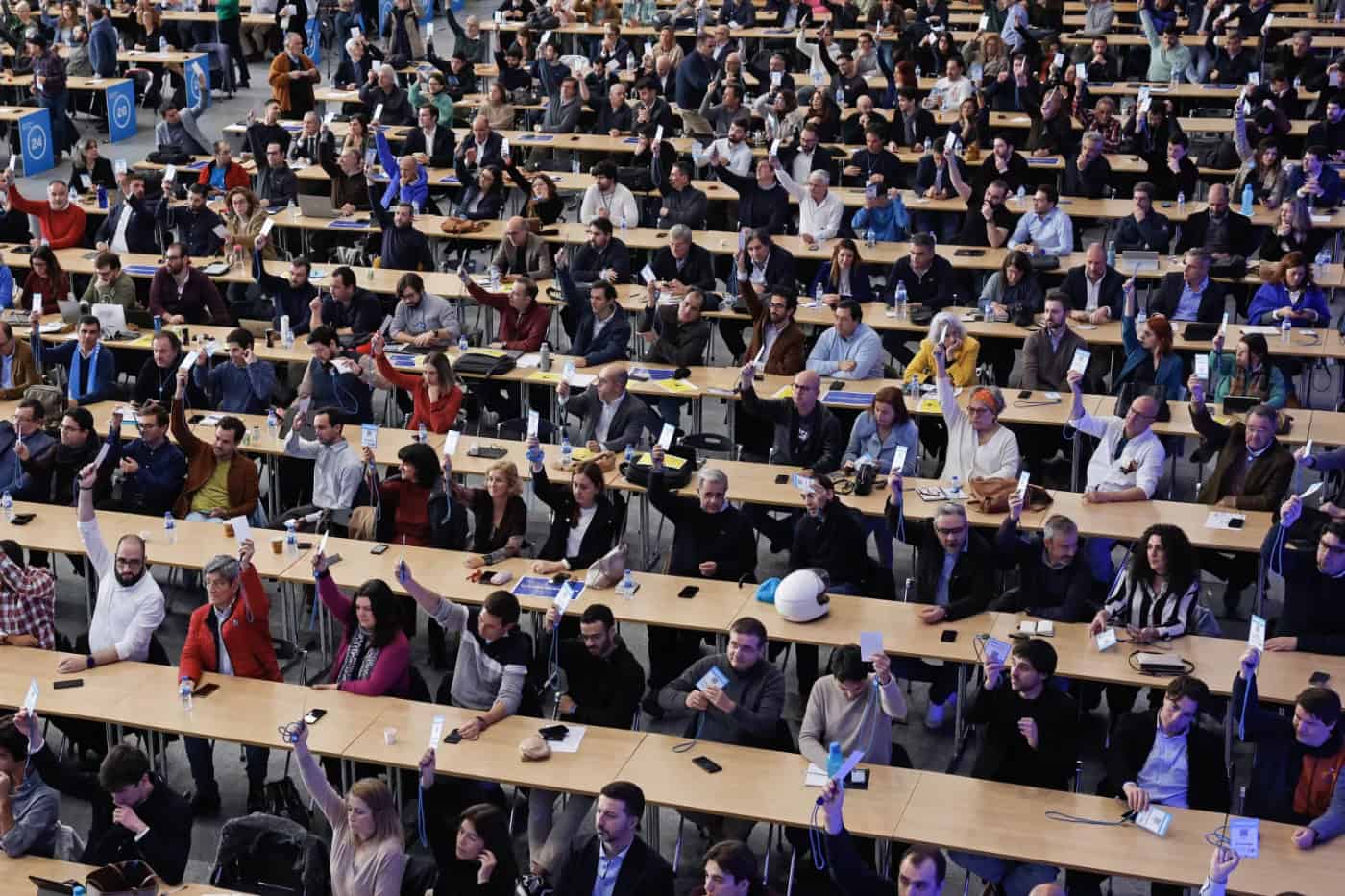 Liberais votam hoje para escolher 4.º presidente da sua história