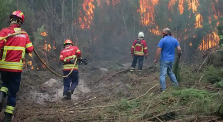 Ministro anuncia 122ME de fundos europeus para apoiar bombeiros e autarquias
