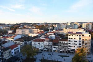 Câmara de Famalicão lança Oferta Pública de Aquisição de 79 imóveis