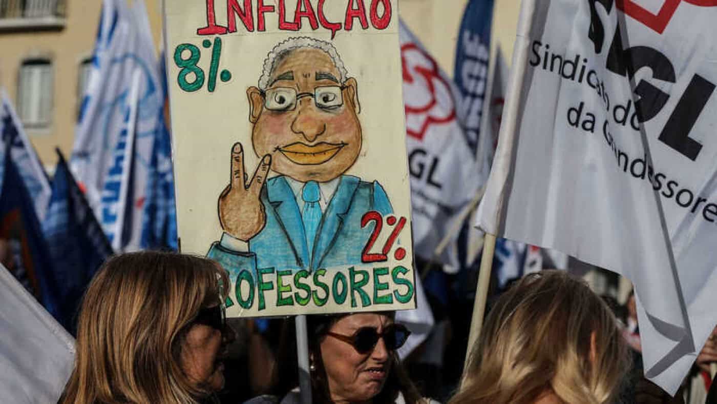 Tribunal Arbitral determina serviços mínimos para greve de professores