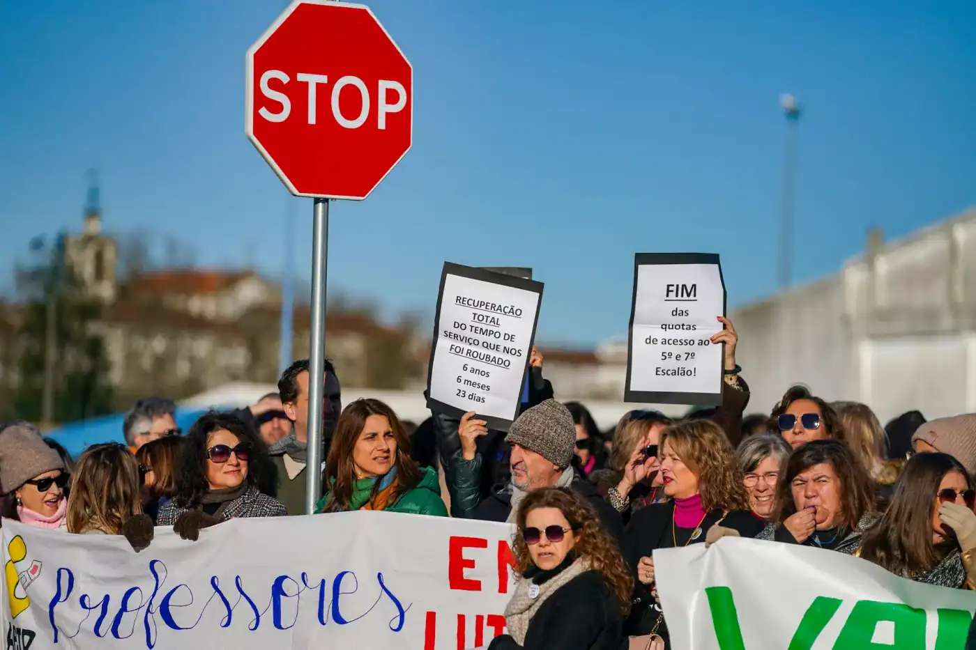 Professores e pessoal não docente voltam a manifestar-se hoje em Lisboa