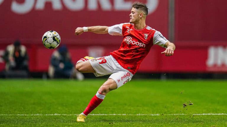 Vitinha sai do SCB para o Marselha