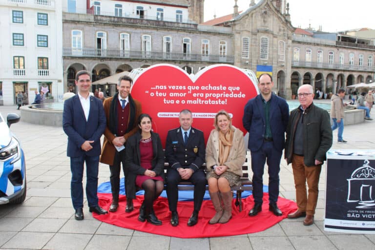 Braga dá as mãos pela luta contra todos os tipos de violência