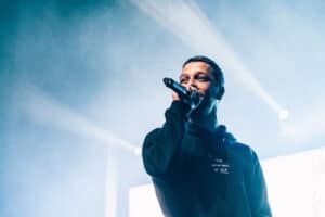 Slow J é o primeiro nome confirmado no Enterro da Gata 2023