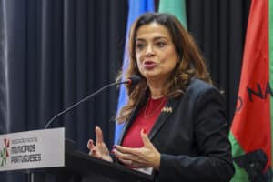 ANMP elogia medidas do Governo para "suster ímpeto" do alojamento local