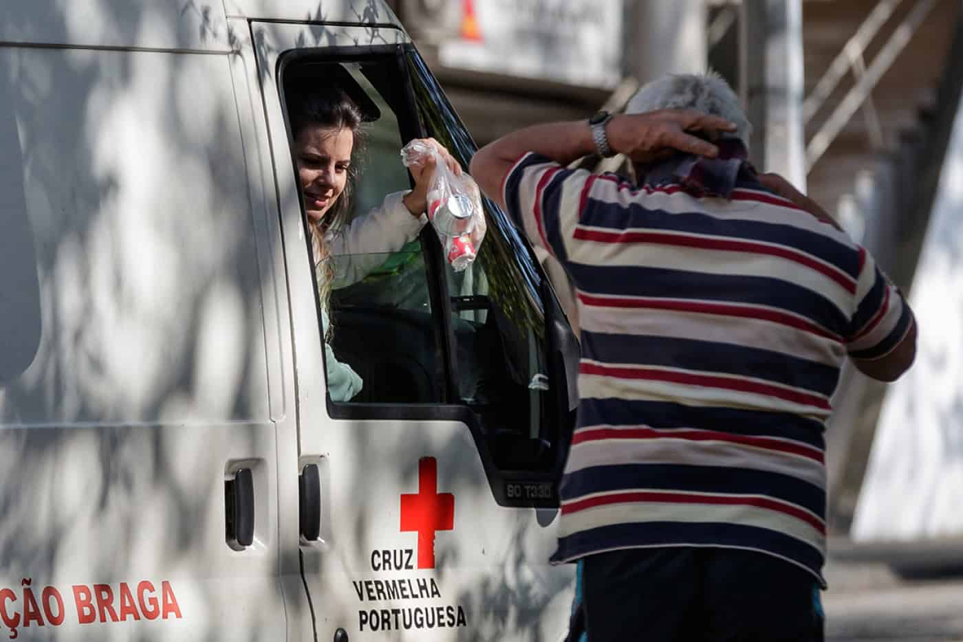 Cruz Vermelha de Braga realiza campanha para apoiar pessoas em situação de sem abrigo