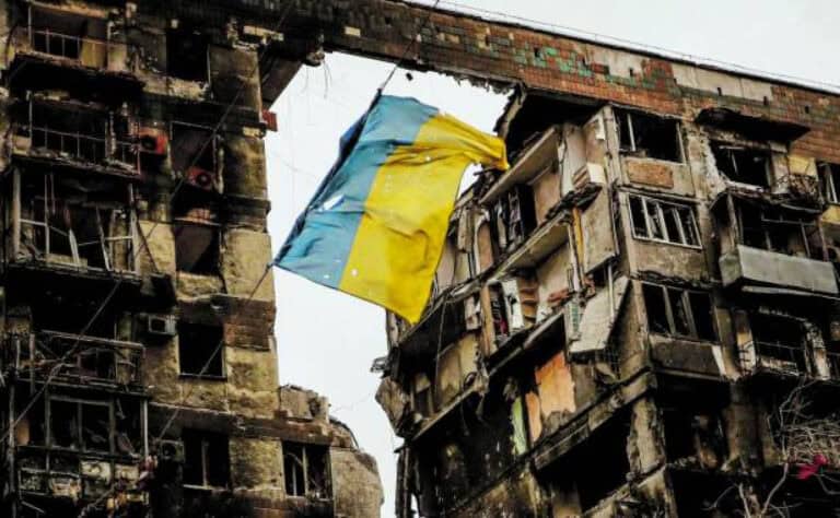 Zelensky assinala aniversário da guerra: "um ano de dor, tristeza, fé e união"&nbsp;